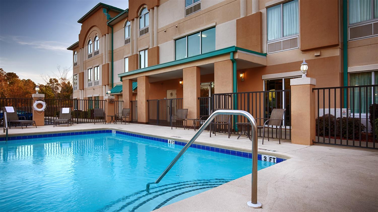 Best Western Plus Blue Angel Inn Pensacola Exterior photo