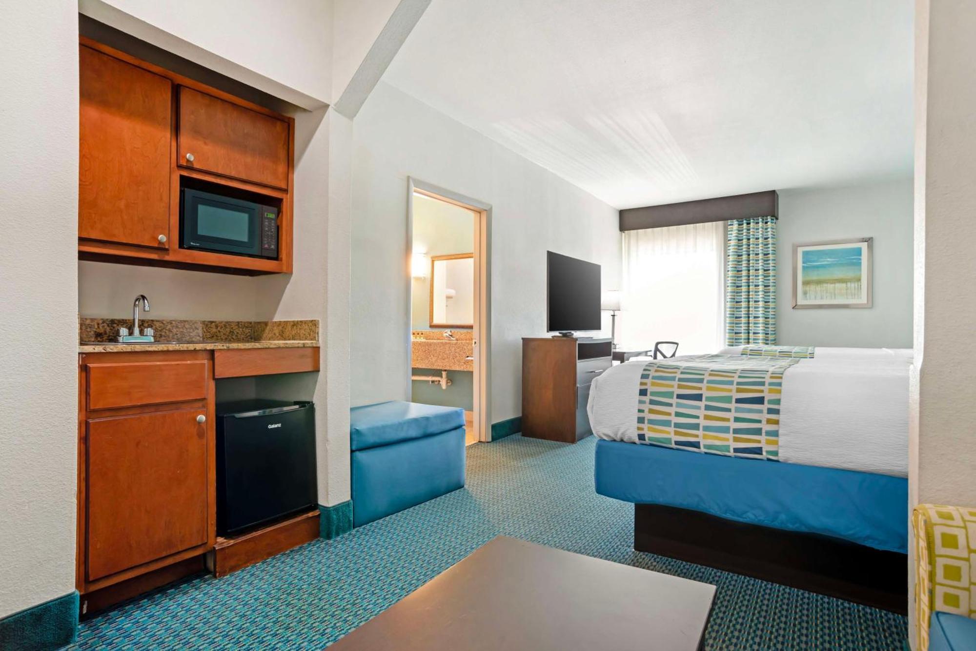 Best Western Plus Blue Angel Inn Pensacola Exterior photo